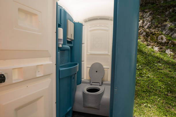 Best Porta potty delivery and setup  in Omaha, TX