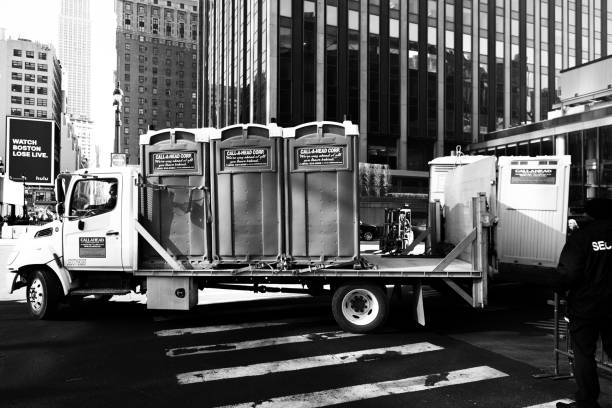 Best Affordable porta potty rental  in Omaha, TX